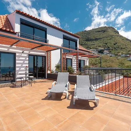 Seasky Arco Guest House Arco da Calheta  Exterior photo